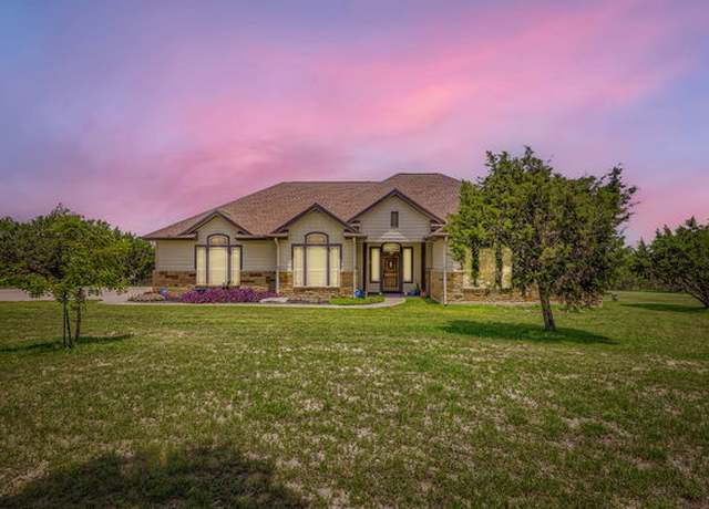 Property at 106 Stable Oaks, Liberty Hill, TX 78642, 4 beds, 2 baths