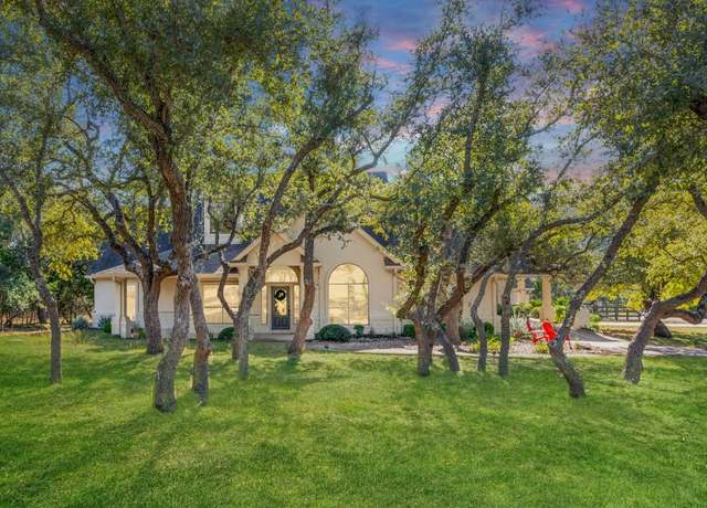 Property at 403 Stirrup Dr, Dripping Springs, TX 78620, 4 beds, 3.5 baths