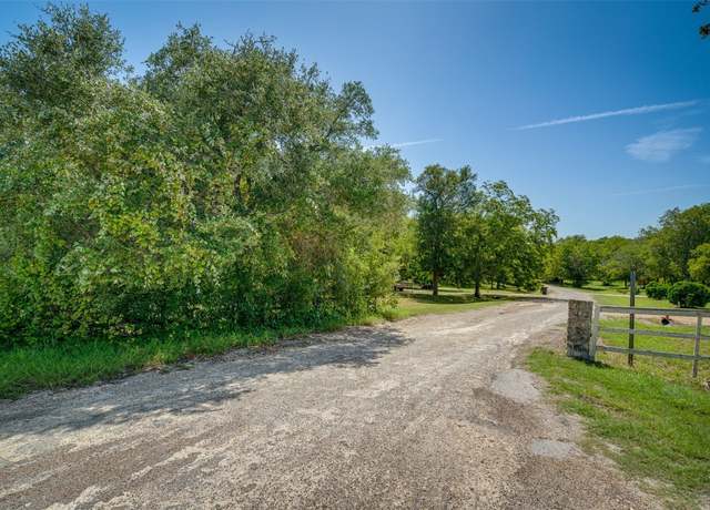 Property at 105 Shoreside Dr, Bastrop, TX 78602
