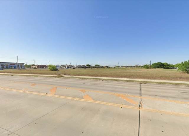 Property at 7151 Williams Dr, Corpus Christi, TX 78412