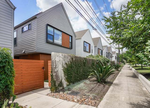 Property at 4020 Airport Blvd #9, Austin, TX 78722, 3 beds, 2.5 baths