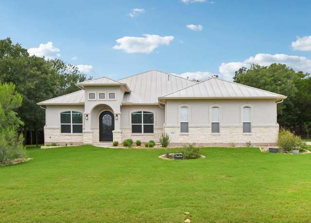 Property at 124 Abamillo Dr, Bastrop, TX 78602, 4 beds, 2.5 baths