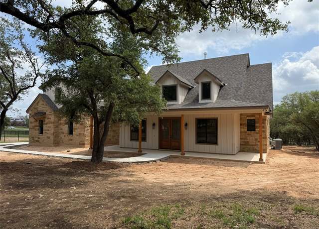 Property at 217 Joya Dr, Liberty Hill, TX 78642, 4 beds, 4.5 baths