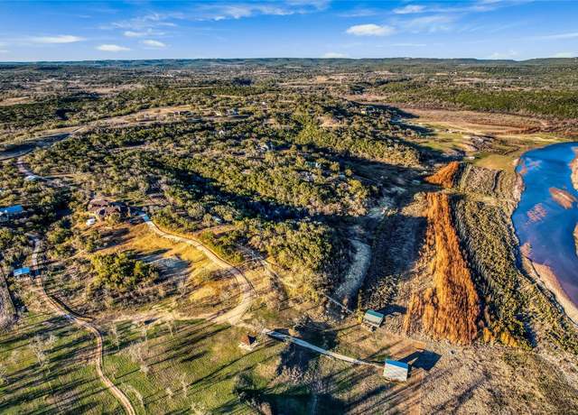 Property at 570 Chimney Cove Ct, Marble Falls, TX 78654