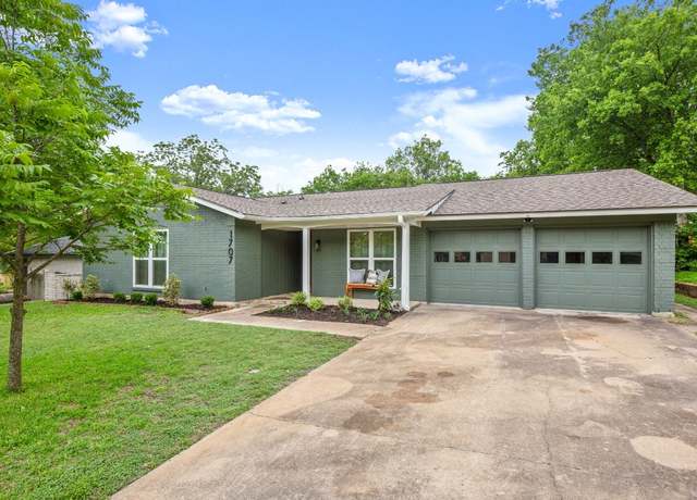 Property at 1707 Raven Dr, Austin, TX 78752, 4 beds, 2 baths