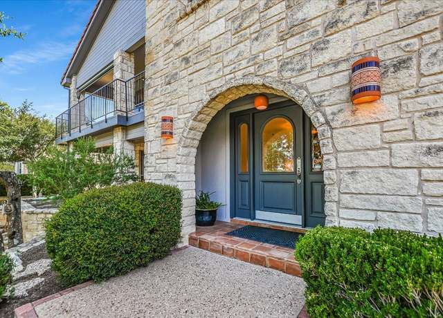 Property at 1311 Clayton Nolen Dr, Horseshoe Bay, TX 78657, 3 beds, 2.5 baths