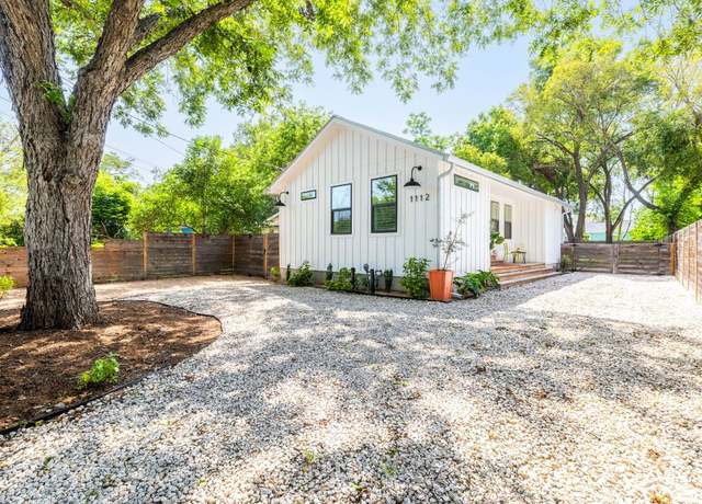 Property at 1112 Estes Ave, Austin, TX 78721, 2 beds, 2 baths