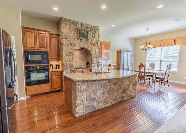 Property at 15105 General Williamson Dr, Austin, TX 78734, 4 beds, 2 baths