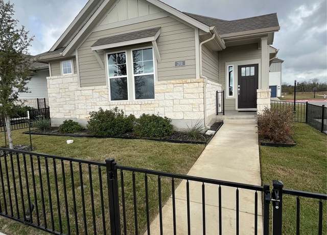 Property at 201 Pinnacle Ln #105, Kyle, TX 78640, 4 beds, 3 baths