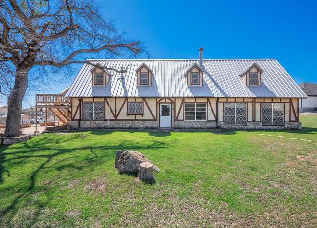 Property at 805 Wanta Hideaway, Spicewood, TX 78669, 5 beds, 4 baths