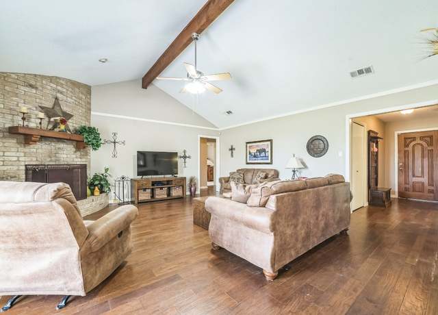 Property at 100 Wilkie Ln, Georgetown, TX 78626, 4 beds, 2 baths