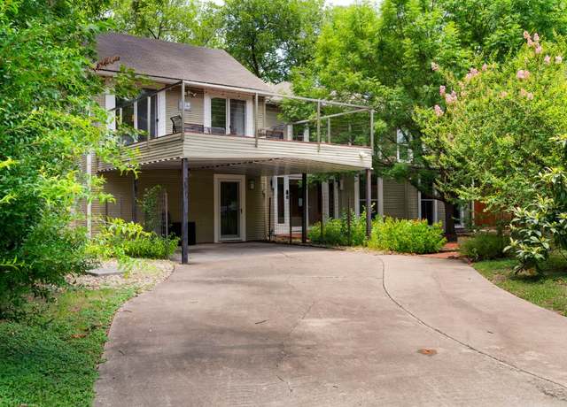 Property at 3102 Hemphill Park, Austin, TX 78705, 3 beds, 2.5 baths