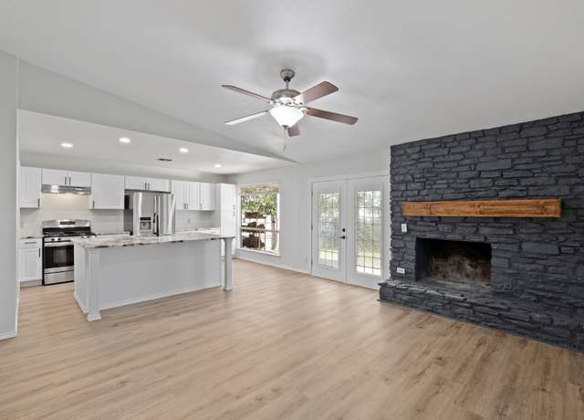 Property at 10001 Woodglen Dr, Austin, TX 78753, 3 beds, 2 baths
