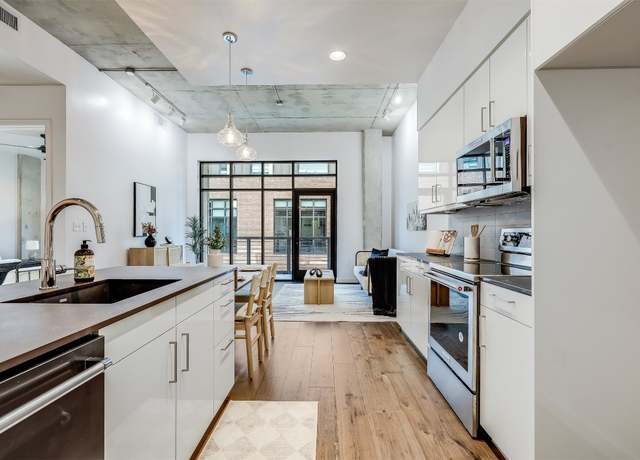 Property at 1501 E 4th St #206, Austin, TX 78702, 1 bed, 1 bath