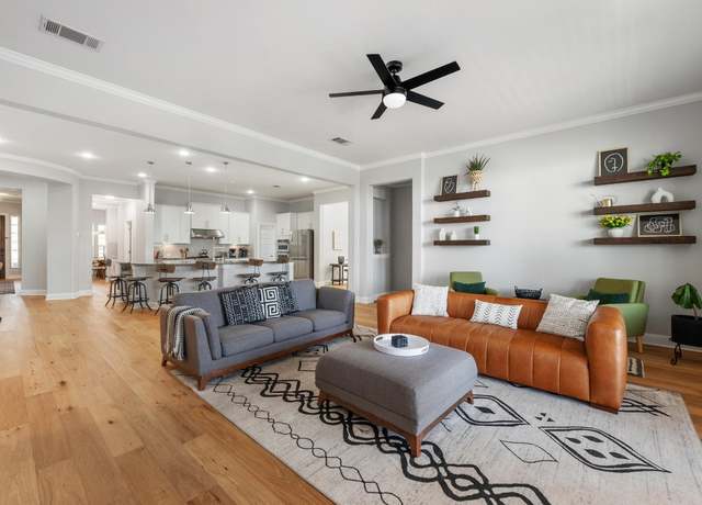 Property at 8409 Lookout Cliff Pass, Austin, TX 78737, 5 beds, 3 baths