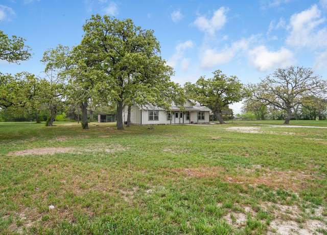 Property at 1022 County Road 111, Giddings, TX 78942, 3 beds, 2 baths