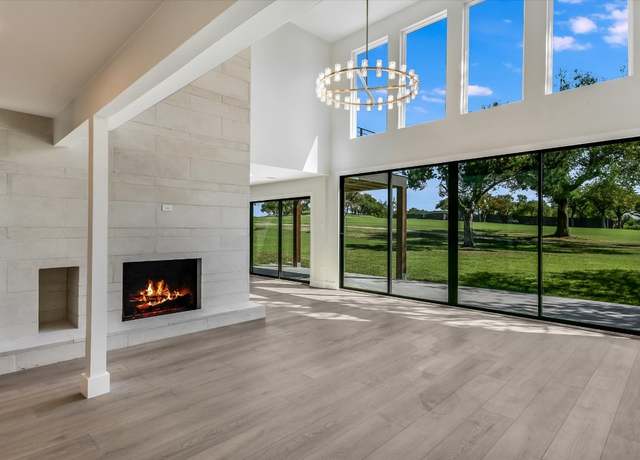 Property at 6304 Lost Horizon Dr, Austin, TX 78759, 4 beds, 2.5 baths