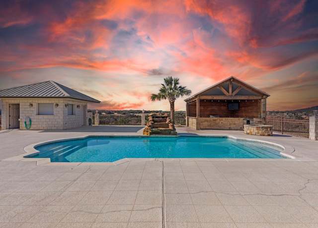 Property at 8300 Money Pit Rd, Killeen, TX 76542, 4 beds, 3 baths