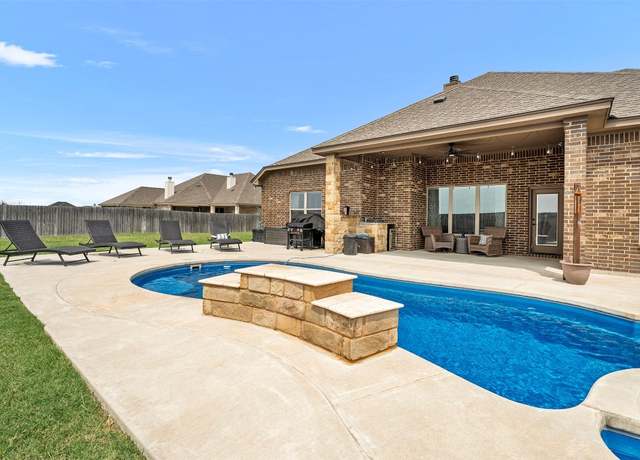 Property at 502 Oak Dr, Troy, TX 76579, 5 beds, 3.5 baths
