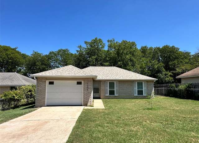 Property at 1206 S Trace Dr, Austin, TX 78745, 3 beds, 2 baths