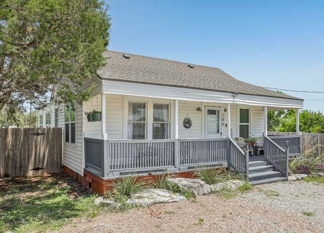 Property at 106 County Road 425, Spicewood, TX 78669, 3 beds, 2 baths