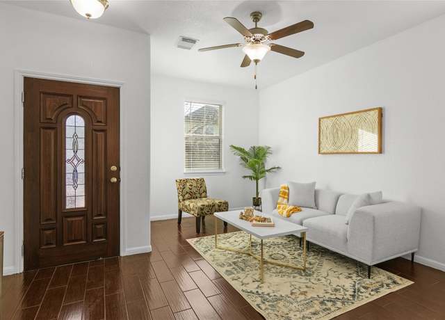 Property at 5805 Needle Nook Ct, Austin, TX 78744, 3 beds, 2.5 baths