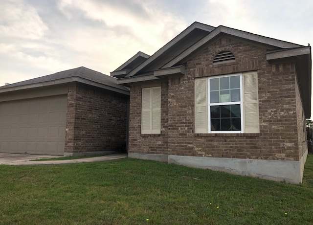 Property at 320 Gettysburg Loop, Elgin, TX 78621, 3 beds, 2 baths