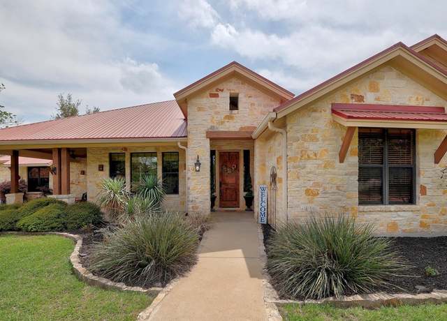 Property at 20201 Rancho Cielo Ct, Lago Vista, TX 78645, 4 beds, 3 baths