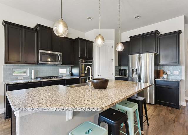 Property at 125 Redtail Ln, Leander, TX 78641, 4 beds, 4 baths