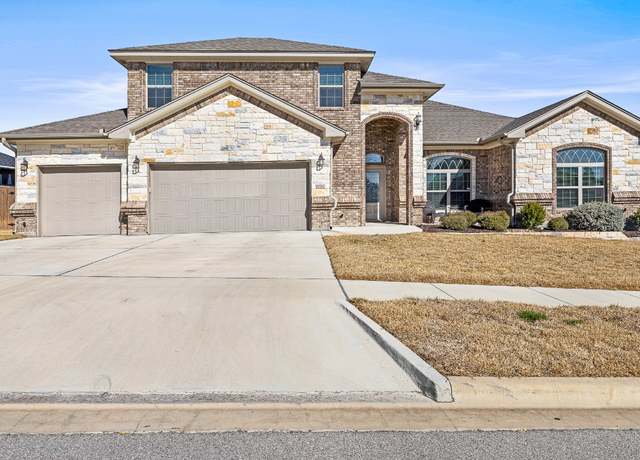 Property at 8510 Dorset Dr, Killeen, TX 76542, 4 beds, 3 baths