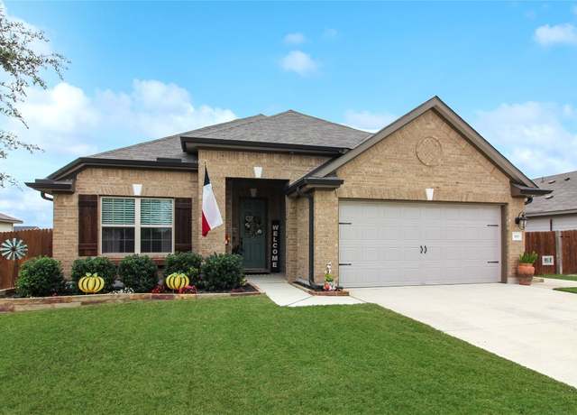Property at 180 Sunshine Ln, Kyle, TX 78640, 3 beds, 2 baths
