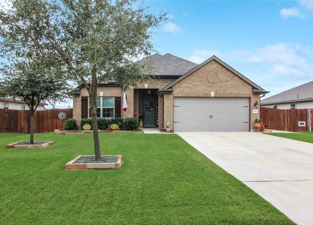 Property at 180 Sunshine Ln, Kyle, TX 78640, 3 beds, 2 baths