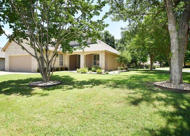 Property at 101 Bass St, Georgetown, TX 78633, 2 beds, 2 baths
