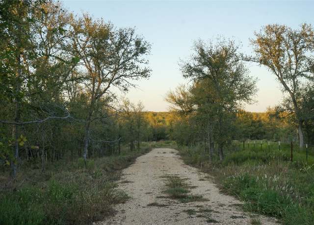Property at 3935 County Road 464, Elgin, TX 78621