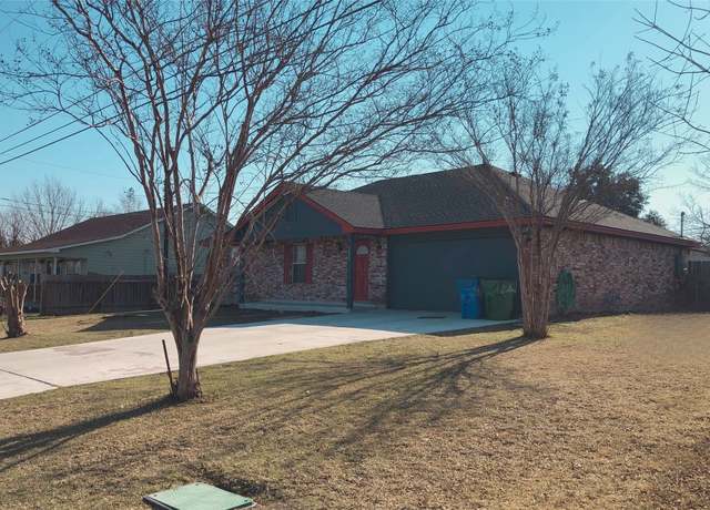 Property at 1309 Mallard Ln, Taylor, TX 76574, 3 beds, 2 baths