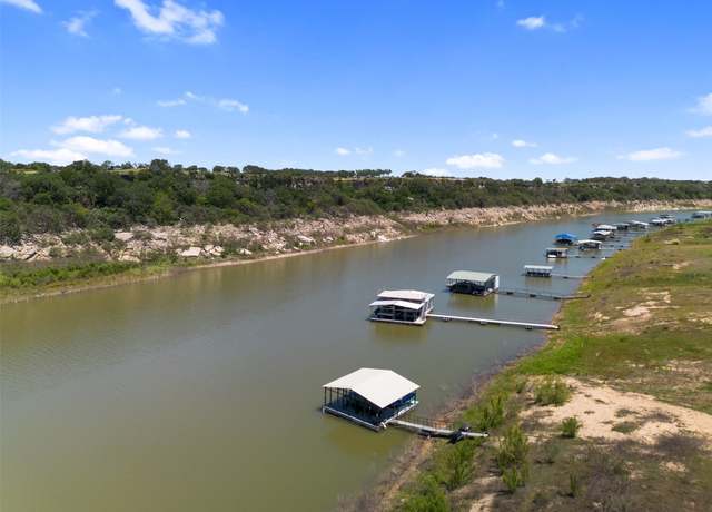 Property at 1293 Lake Shore Dr, Spicewood, TX 78669, 4 beds, 2 baths