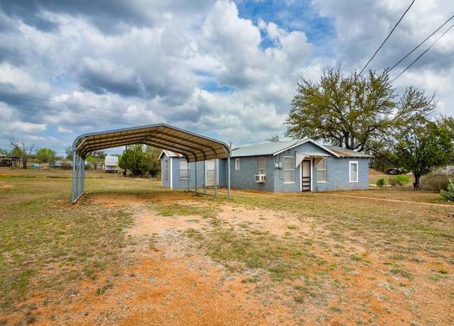 Property at 509 E Austin St, Llano, TX 78643, 2 beds, 1.5 baths