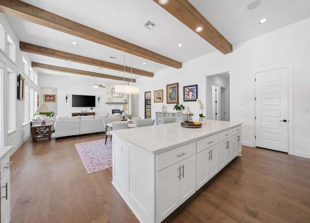 Property at 306 Flint Ridge Trl, Georgetown, TX 78628, 4 beds, 3.5 baths
