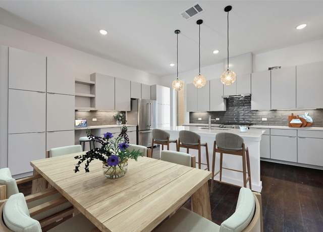 Property at 6821 Wolfcreek Pass #15, Austin, TX 78749, 3 beds, 3.5 baths