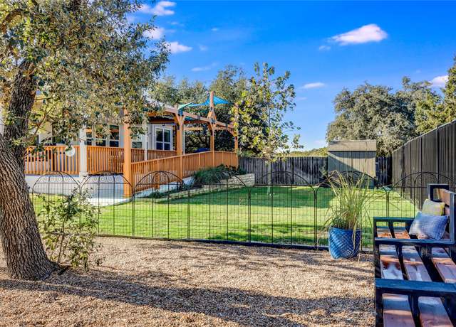 Property at 21400 Santa Rosa Ave, Lago Vista, TX 78645, 4 beds, 2 baths