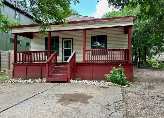 Property at 1221 Delano St, Austin, TX 78721, 3 beds, 2 baths