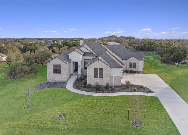 Property at 264 Wellborn Rd, Liberty Hill, TX 78642, 5 beds, 4 baths