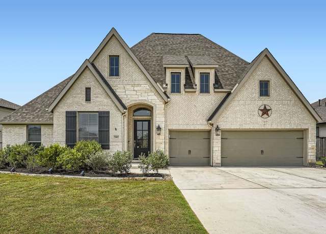 Property at 116 Gaston Dr, Bastrop, TX 78602, 4 beds, 3.5 baths