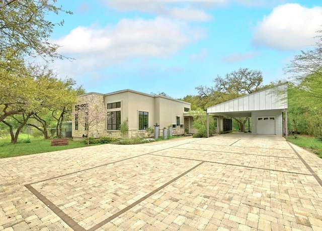 Property at 9206 Chisholm Ln, Austin, TX 78748, 3 beds, 2.5 baths