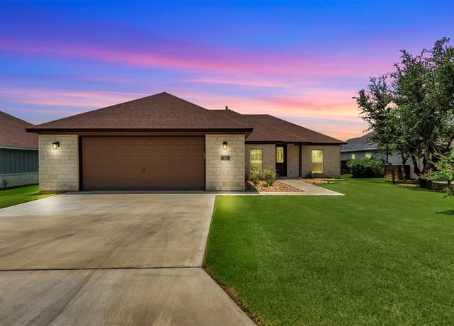 Property at 208 Rachel Loop, Burnet, TX 78611, 3 beds, 2 baths