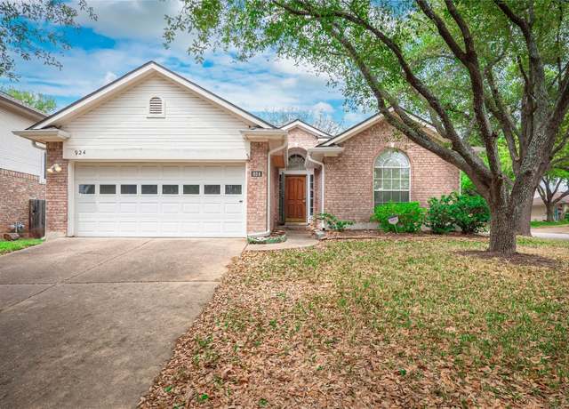 Property at 924 Double File Trl, Round Rock, TX 78664, 3 beds, 2 baths