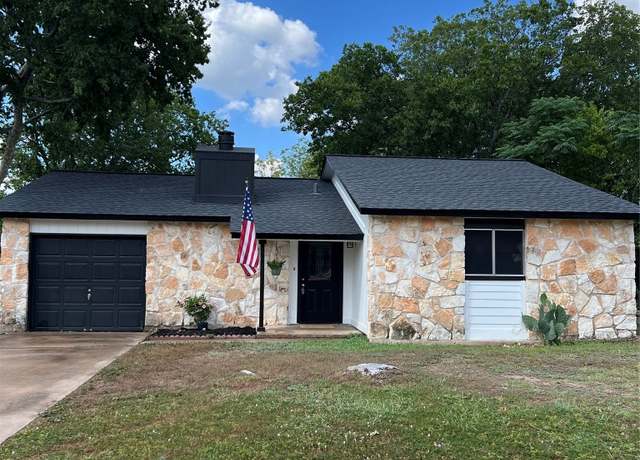 Property at 1104 Speer Ln, Austin, TX 78745, 3 beds, 2 baths