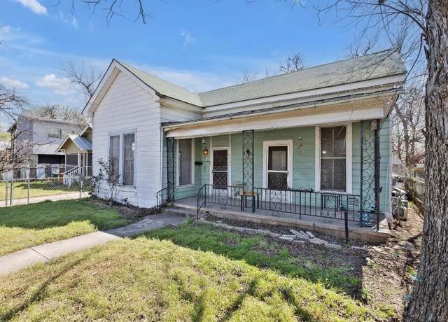 Property at 2705 E 2nd St, Austin, TX 78702, 3 beds, 2 baths