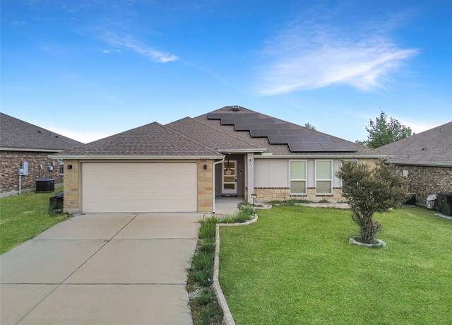 Property at 2804 Turning Creek St, Temple, TX 76504, 4 beds, 2 baths