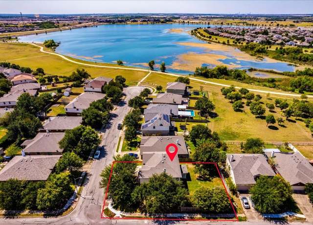 Property at 18320 Lake Edge Ct, Pflugerville, TX 78660, 4 beds, 2.5 baths